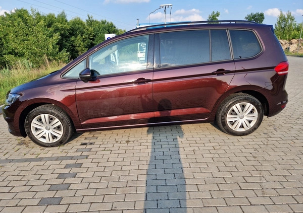 Volkswagen Touran cena 75900 przebieg: 59900, rok produkcji 2019 z Kraków małe 497